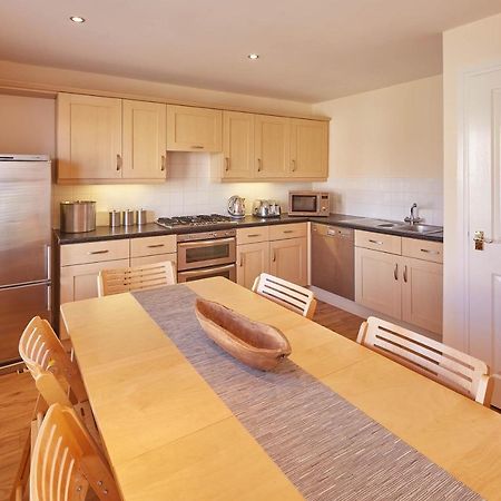 Host & Stay - The Scuttlebutt Townhouse Whitby Exteriör bild