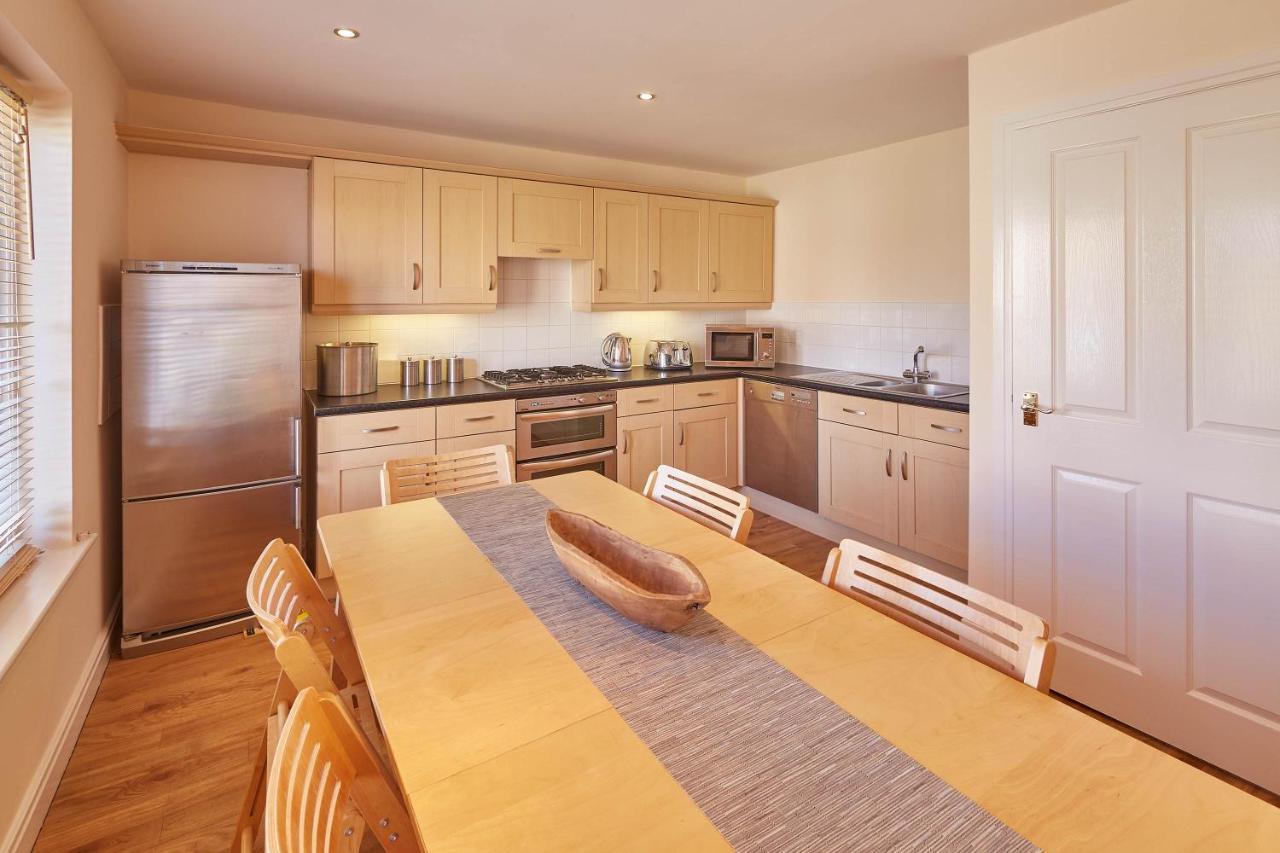 Host & Stay - The Scuttlebutt Townhouse Whitby Exteriör bild