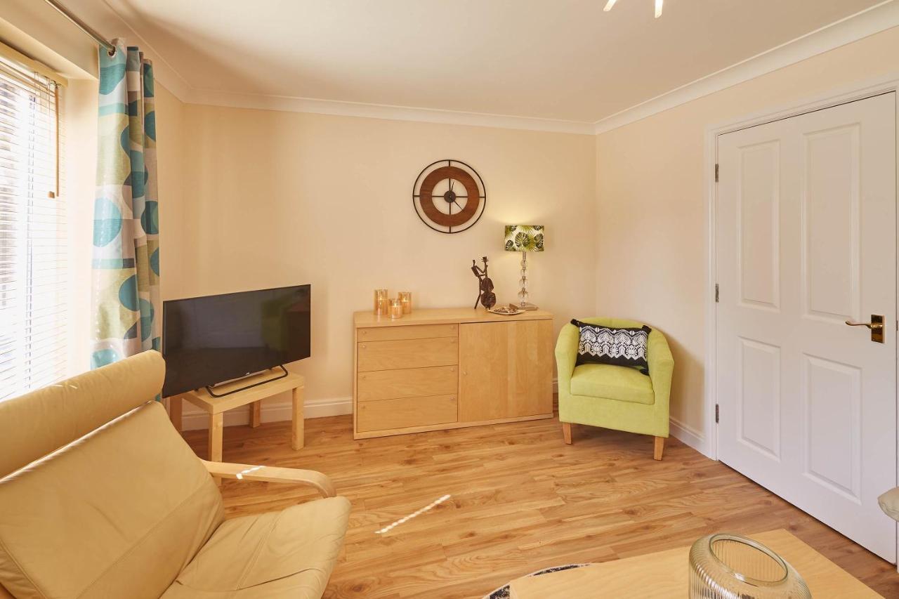 Host & Stay - The Scuttlebutt Townhouse Whitby Exteriör bild