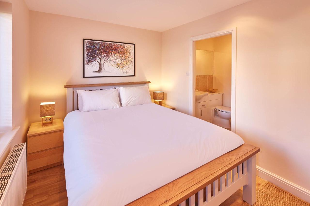 Host & Stay - The Scuttlebutt Townhouse Whitby Exteriör bild