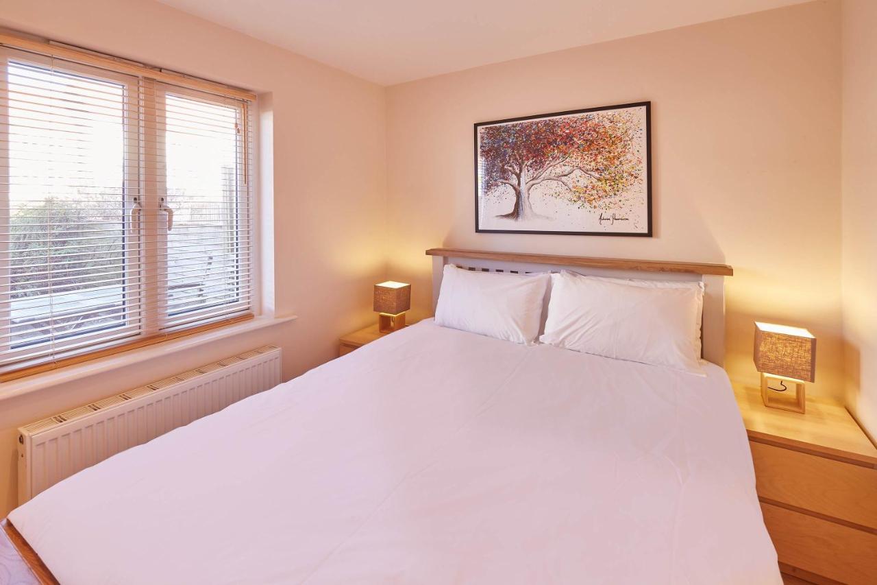 Host & Stay - The Scuttlebutt Townhouse Whitby Exteriör bild