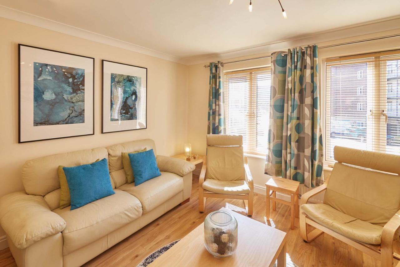 Host & Stay - The Scuttlebutt Townhouse Whitby Exteriör bild