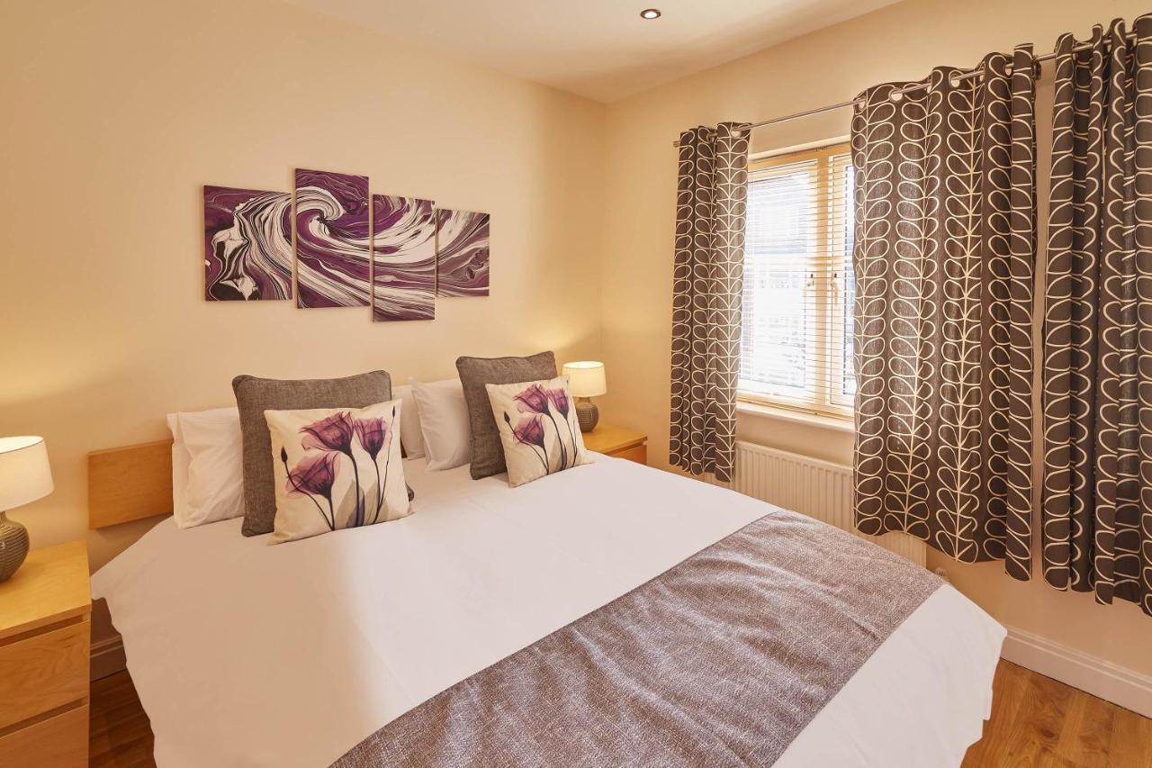 Host & Stay - The Scuttlebutt Townhouse Whitby Exteriör bild